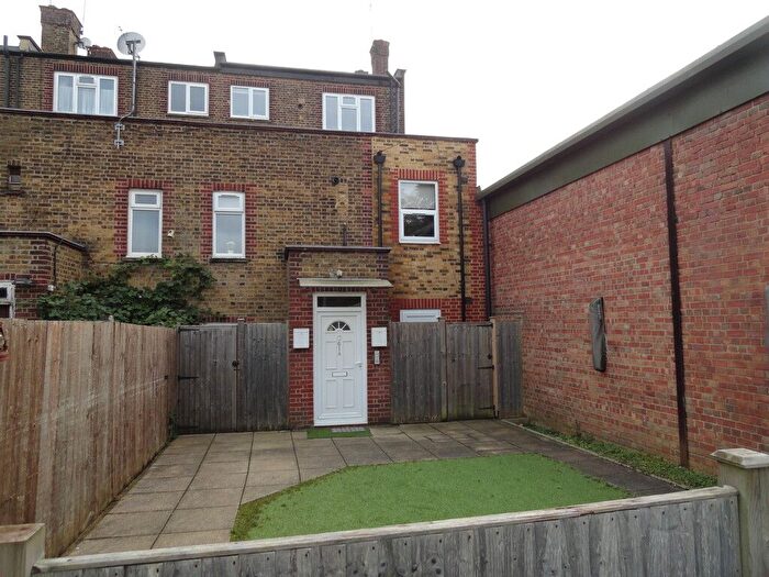 2 Bedroom Flat To Rent In Flat, A Station Road, North Harrow, Harrow, HA2