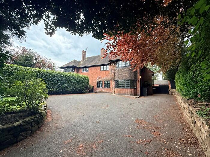 4 Bedroom Semi Detached House For Sale In Duffield Road, Derby, DE22