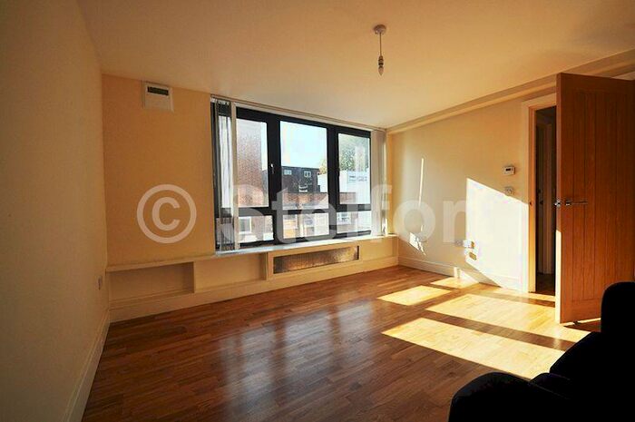 1 Bedroom Apartment To Rent In Vorley Road, London, N19