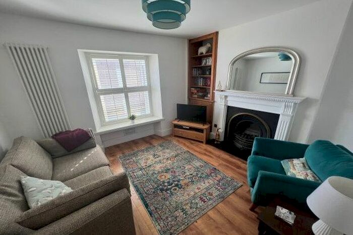 2 Bedroom Terraced House To Rent In Gloucester Place, Swansea, SA3