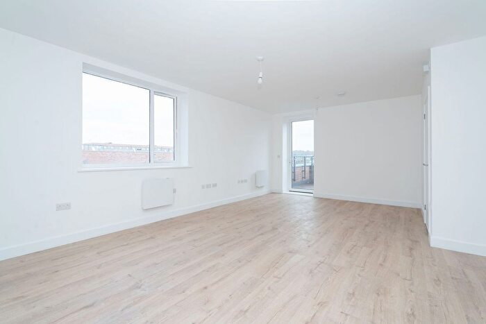 Studio For Sale In Artisan Place, Harrow Weald, Harrow, HA3