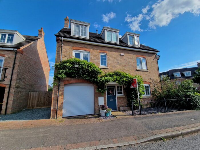 4 Bedroom Semi-Detached House To Rent In Lady Charlotte Road, Hampton Hargate, Peterborough, PE7