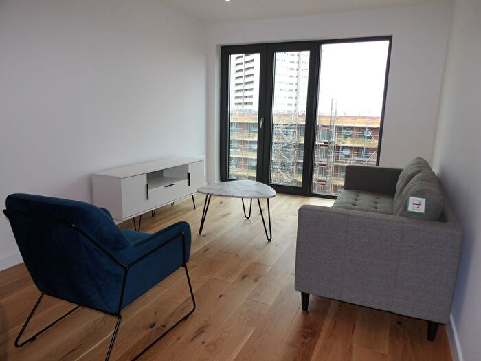 2 Bedroom Property To Rent In Windmill Street, Birmingham, B1