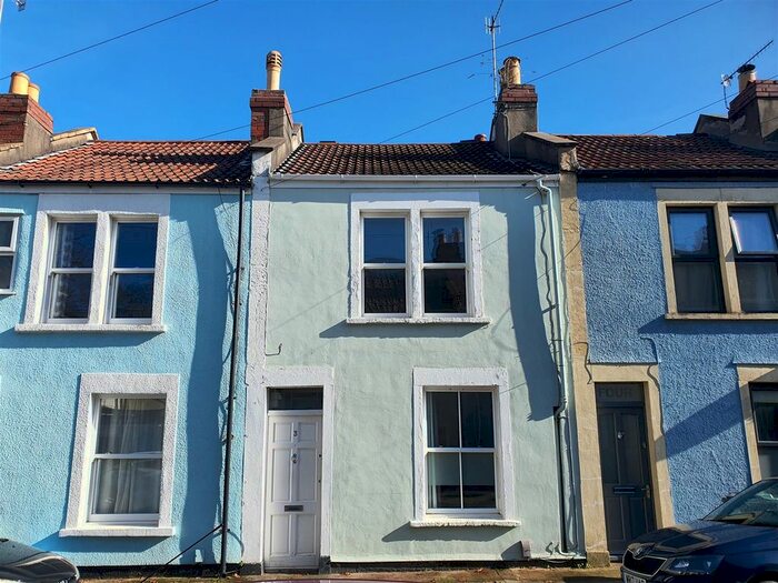 2 Bedroom Terraced House To Rent In Maidstone Street, Bristol, BS3