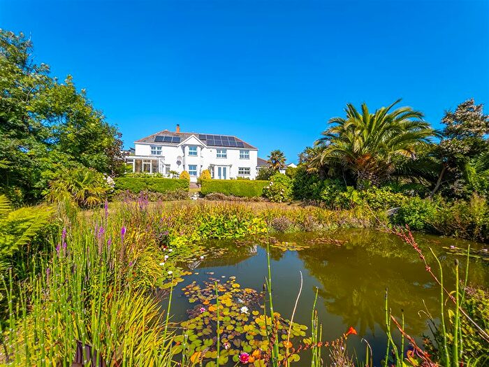 4 Bedroom Detached House For Sale In North Corner, Coverack, Helston, TR12