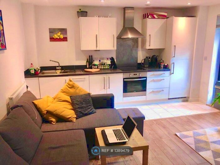 1 Bedroom Flat To Rent In Elite House, Tooting, SW17