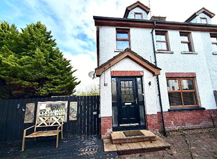3 Bedroom Semi-Detached House For Sale In Ard Grange, Derry, BT48
