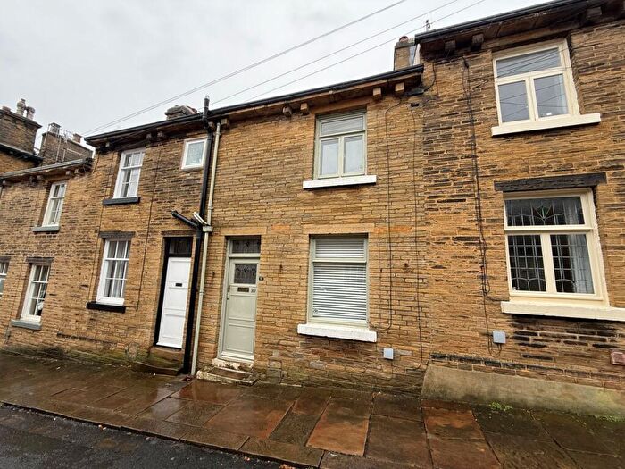 1 Bedroom Terraced House For Sale In Amelia Street, Saltaire, Shipley, BD18