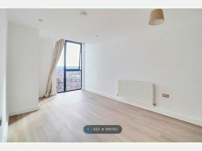 1 Bedroom Flat To Rent In Centrillion Point, Croydon, CR0