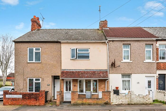 2 Bedroom Terraced House For Sale In Deburgh Street, Swindon, SN2