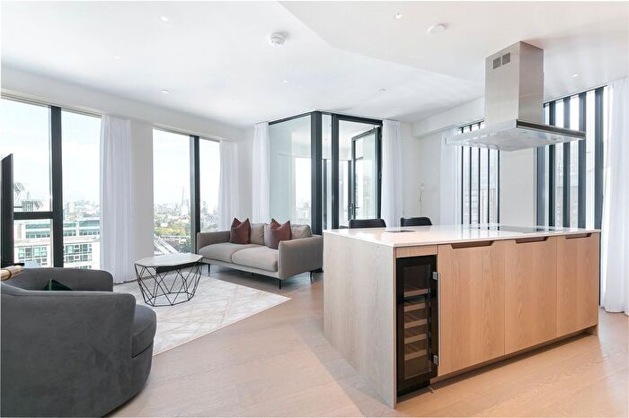 2 Bedroom Flat To Rent In River Park Tower, Nine Elms Lane, Nine Elms, SW8
