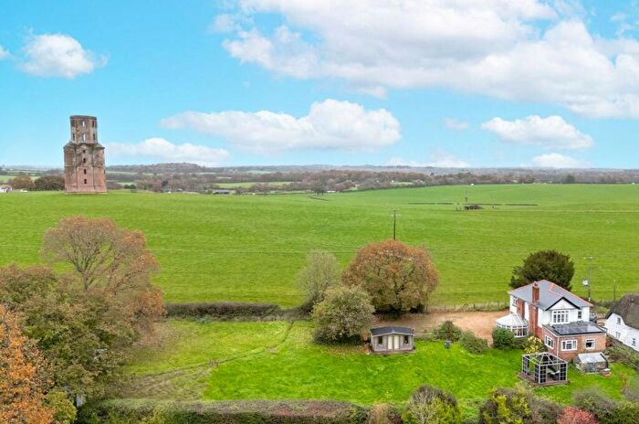 4 Bedroom Detached House For Sale In Batchelors Lane, Holtwood, Wimborne, Dorset, BH21