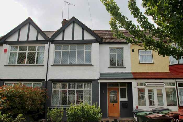 3 Bedroom Terraced House To Rent In Normanshire Drive, Chingford, E4