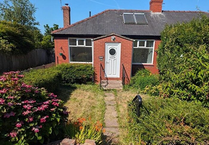 2 Bedroom Bungalow For Sale In Gravel Lane, Banks, Southport, PR9
