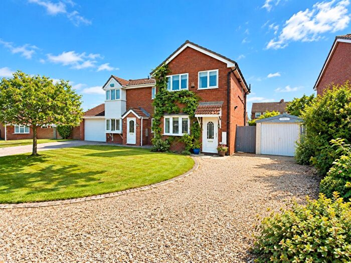3 Bedroom Semi-Detached House For Sale In Washbrook Drive, Darlington, DL3