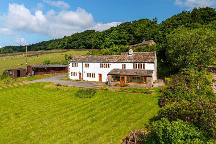 5 Bedroom Detached House For Sale In Pickles Hill, Oldfield, Keighley, West Yorkshire, BD22