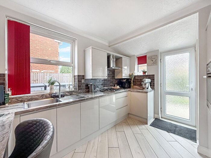 2 Bedroom Semi-Detached Bungalow For Sale In Hillary Close, Ipswich, IP4