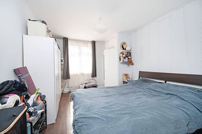 1 Bedroom Flat For Sale In Banister House, Homerton, London, E9
