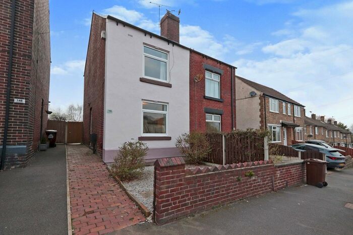 3 Bedroom Semi-Detached House To Rent In Cartmell Road, Sheffield, South Yorkshire, S8