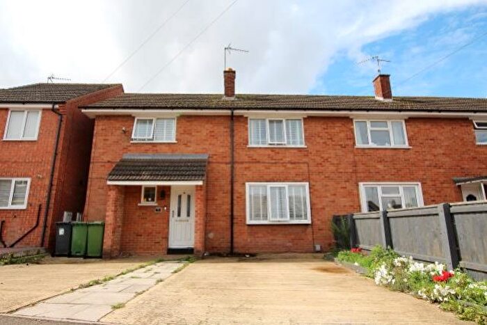 3 Bedroom End Terrace House To Rent In Thistle Drive, Peterborough, Cambridgeshire, PE2