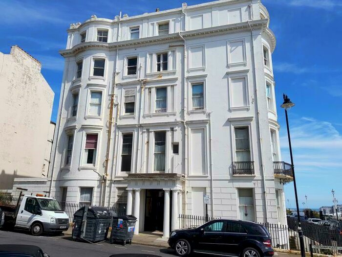 Flat To Rent In Clarendon Terrace, Brighton, BN2