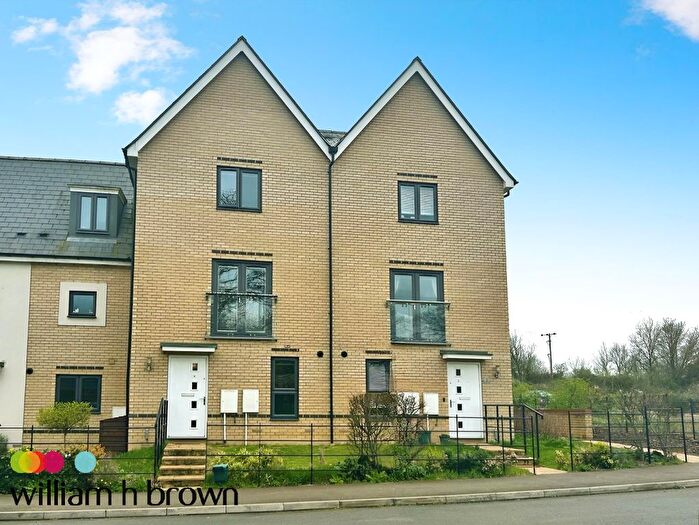 3 Bedroom Town House To Rent In Laurence Byrne Avenue, Stanway, Colchester, CO3
