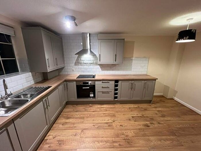 2 Bedroom End Of Terrace House To Rent In Kings Close, Otley, LS21