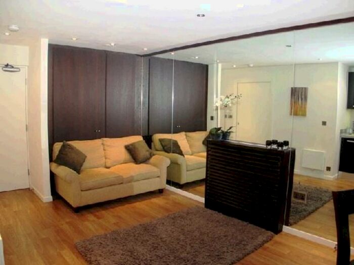 Studio To Rent In West Point, Wellington Street, Leeds City Centre, LS1