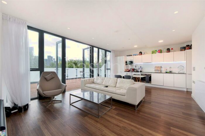2 Bedroom Penthouse To Rent In Sitka House, Quebec Way, Canada Water, London, SE16