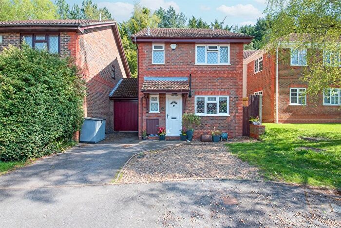 3 Bedroom Detached House To Rent In Dodsells Well, Finchampstead, Wokingham, RG40