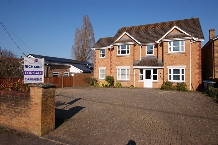 1 Bedroom Flat For Sale In Carters Lodge, B Grange Road, Broadstone, BH18