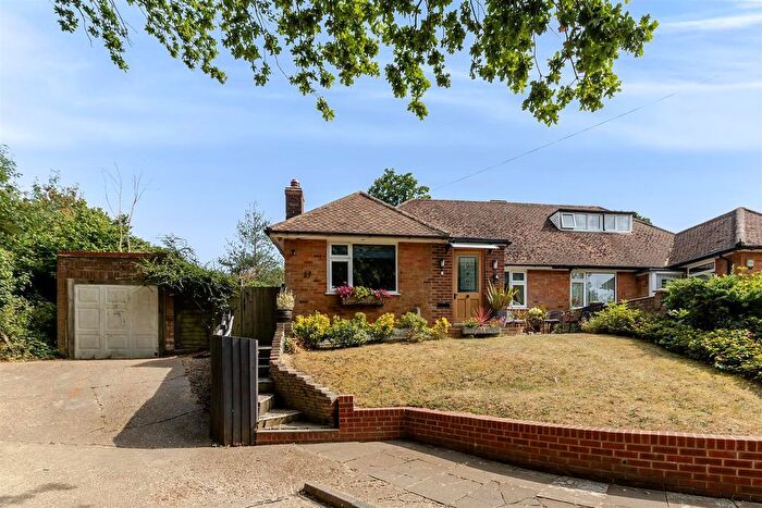 3 Bedroom Semi-detached House For Sale In Netherway, St. Albans, AL3