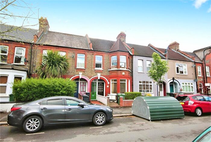 1 Bedroom Maisonette To Rent In Perth Road, London, E10