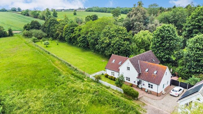 4 Bedroom Detached House For Sale In High Street, Wilden, MK44