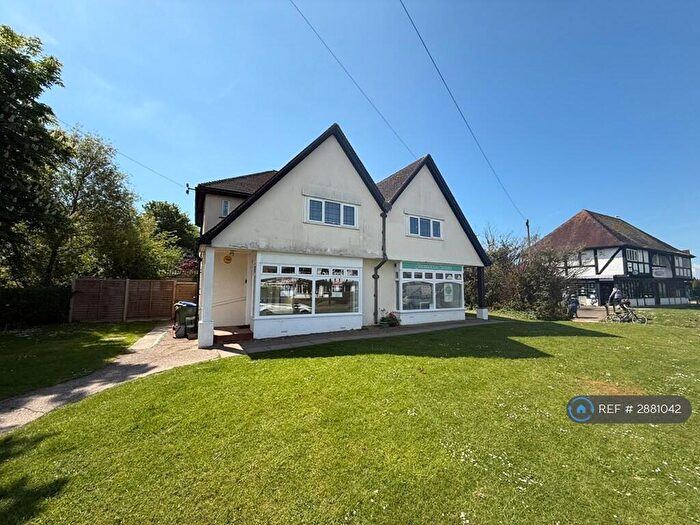 3 Bedroom Flat To Rent In Middleton Road, Bognor Regis, PO22