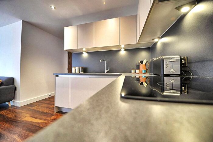 2 Bedroom Apartment To Rent In Ordsall Lane, Salford, Greater Manchester, M5
