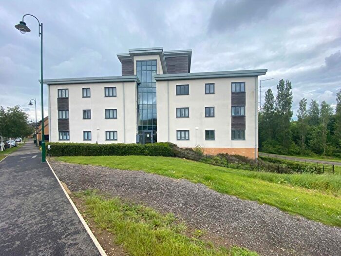 2 Bedroom Flat For Sale In Four Chimneys Crescent, Hampton Vale., PE7