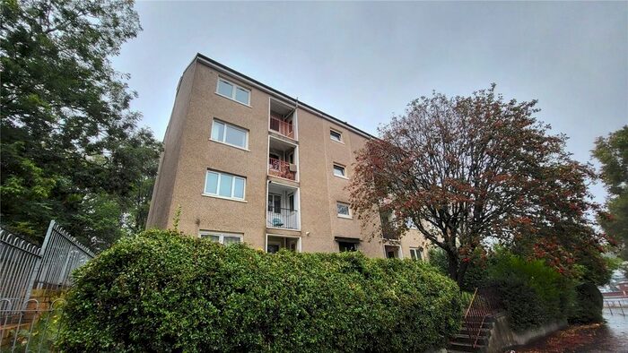2 Bedroom Flat To Rent In Whitehill Street, Glasgow, G31