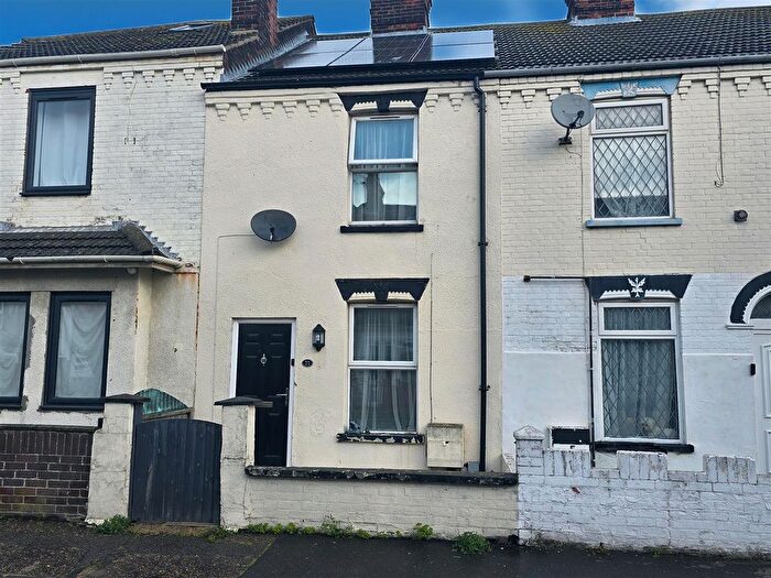 3 Bedroom Terraced House For Sale In Anson Road, Great Yarmouth, NR31