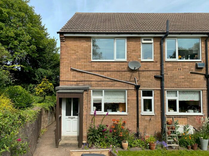 2 Bedroom Flat To Rent In Psalter Lane, Sheffield, S11