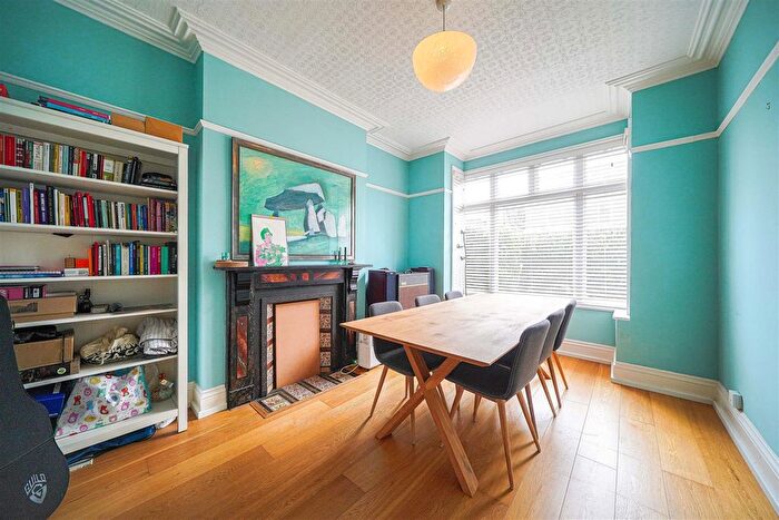 3 Bedroom Terraced House For Sale In Springfield Road, Kings Heath, Birmingham, B14
