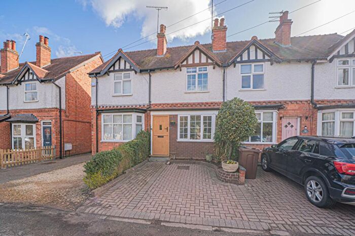 2 Bedroom Terraced House For Sale In Lugtrout Lane, Catherine-De-Barnes, B91
