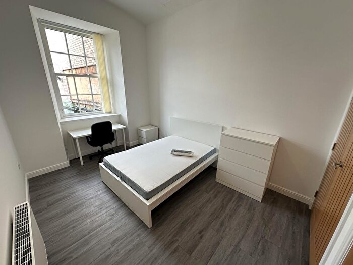 2 Bedroom Flat To Rent In Flat, Old Mill, Guthrie Street, Dundee, DD1