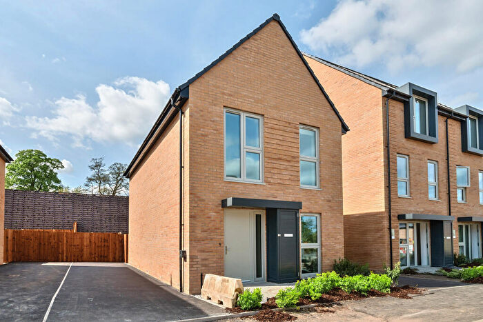 3 Bedroom Semi-Detached House To Rent In Wheatley Carr, Barrowford, BB9