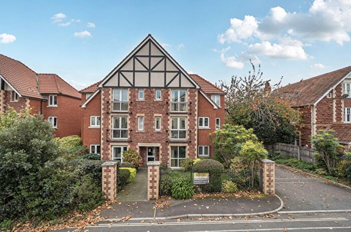 1 Bedroom Flat For Sale In Polsham Park, Paignton, Devon, TQ3