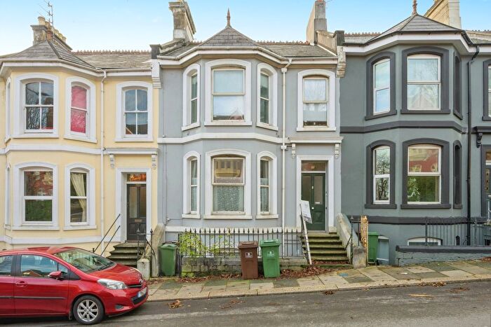 1 Bedroom Flat For Sale In Molesworth Road, Stoke, Plymouth, Devon, PL1