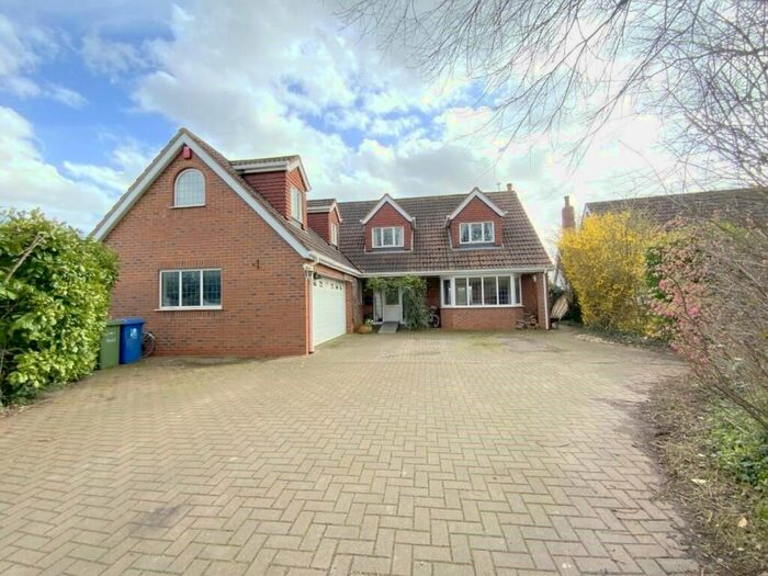 4 Bedroom Detached House For Sale In Church Lane, Keelby, Grimsby, DN41