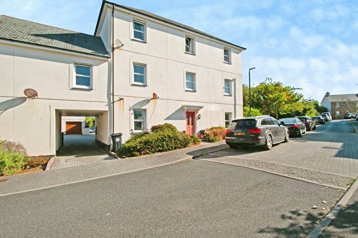 2 Bedroom Flat For Sale In Laity Fields, Camborne, Cornwall, TR14