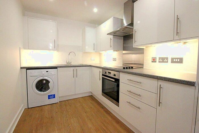 1 Bedroom Flat To Rent In Cathays Terrace, Cathays, Cardiff, CF24