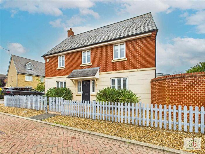 4 Bedroom Detached House For Sale In Banthorpe Grove, Kesgrave, IP5